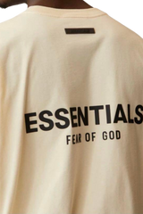 เสื้อยืดลายนูนยาง SS21 Essentials จาก Fear Of God